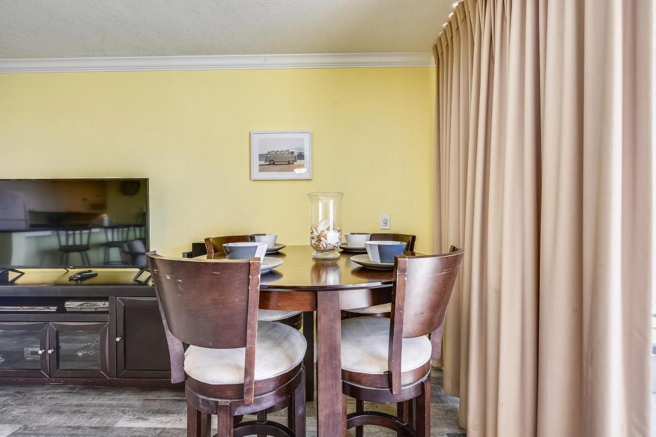Emerald Beach #1227 By Book That Condo Panama City Beach Esterno foto