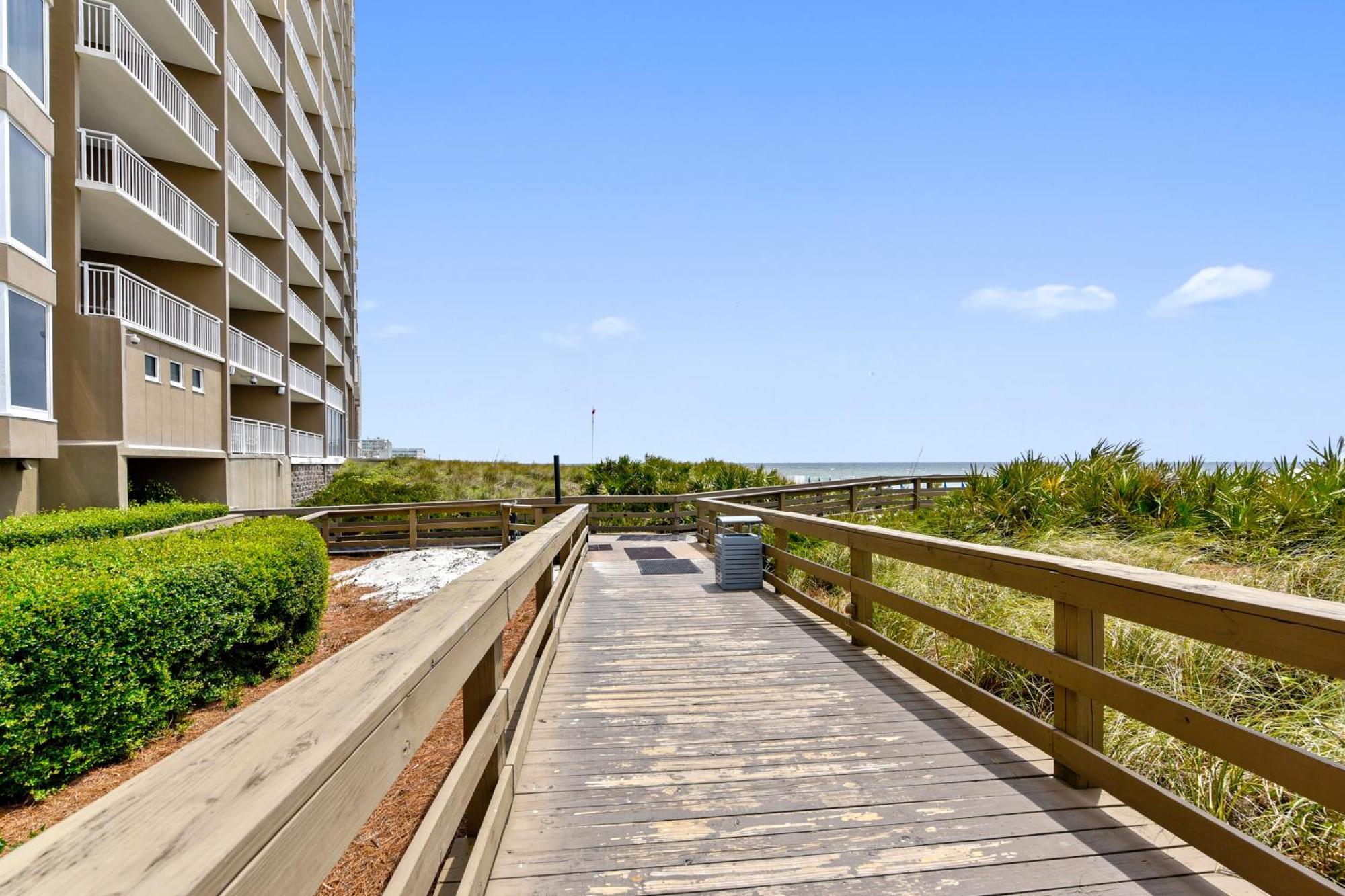 Emerald Beach #1227 By Book That Condo Panama City Beach Esterno foto
